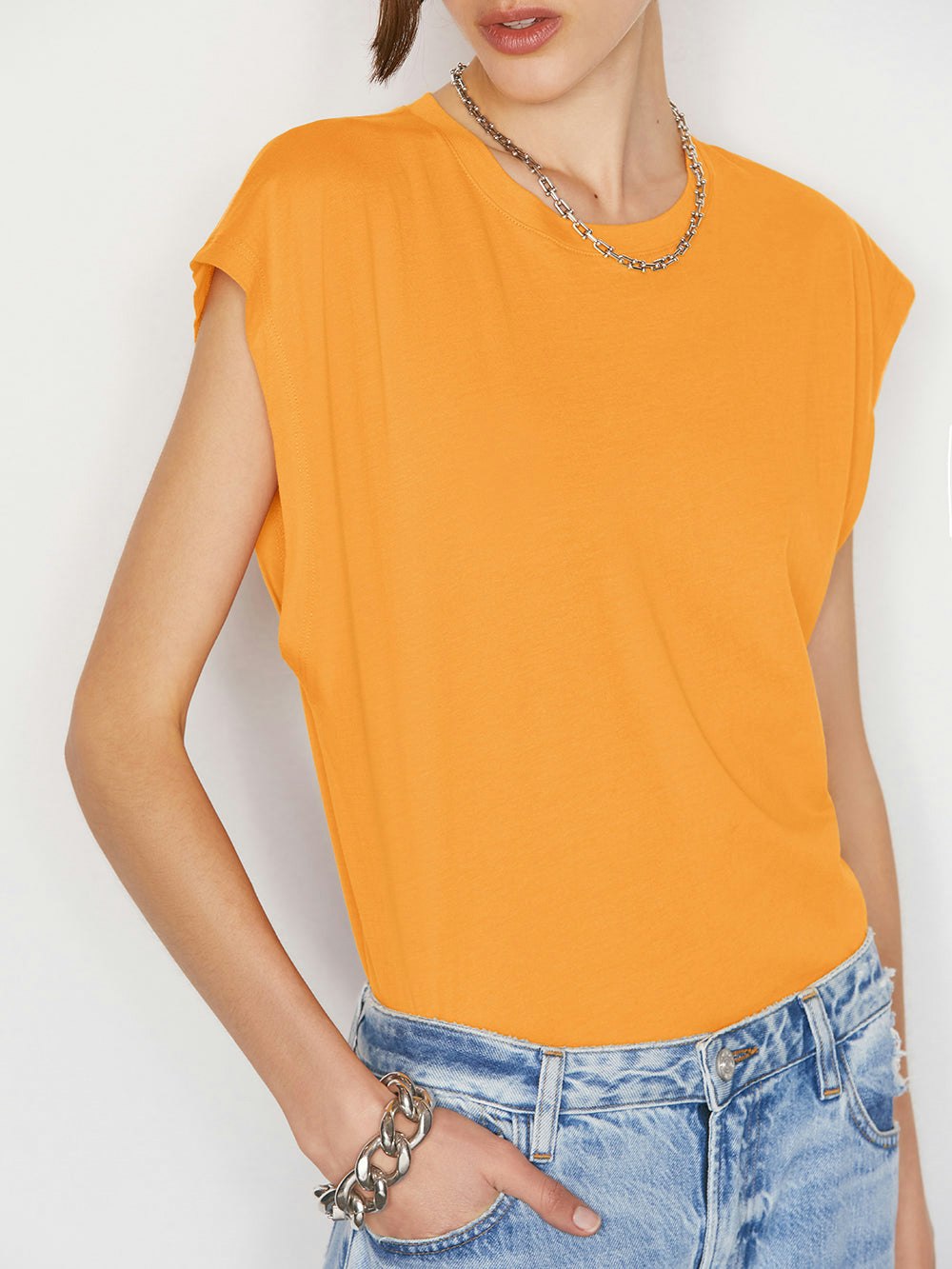 tee detail view alt:size alt:fit1